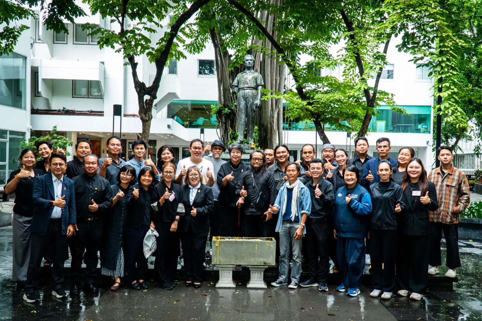 มูลนิธิรางวัลสมเด็จเจ้าฟ้ามหาจักรีจัดอบรม “ครูบันดาลไทย ถอดรหัส(ราก)ความเป็นไท” เปิดพื้นที่เรียนรู้รากวัฒนธรรมไทย สู่การสร้างสรรค์ผลงานร่วมสมัย