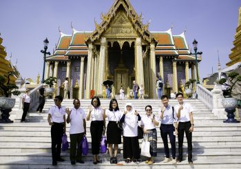 Cultural and educational trips at Thailand.